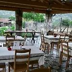Hotel Dedehan Retreat *