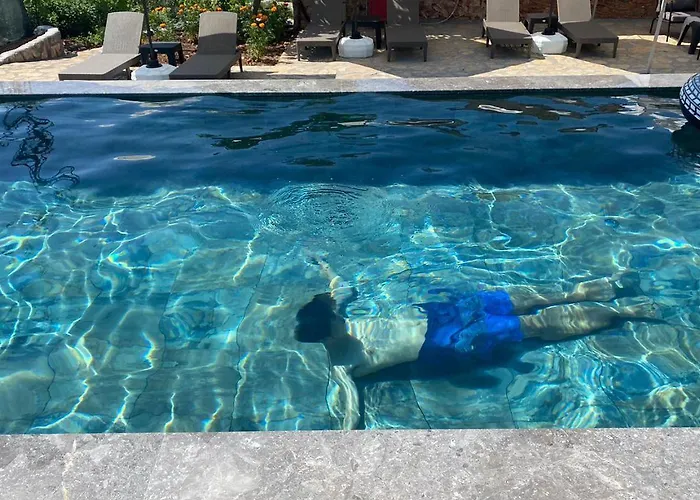 فندق Dedehan Retreat